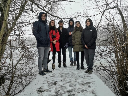 2021-12-group-picture